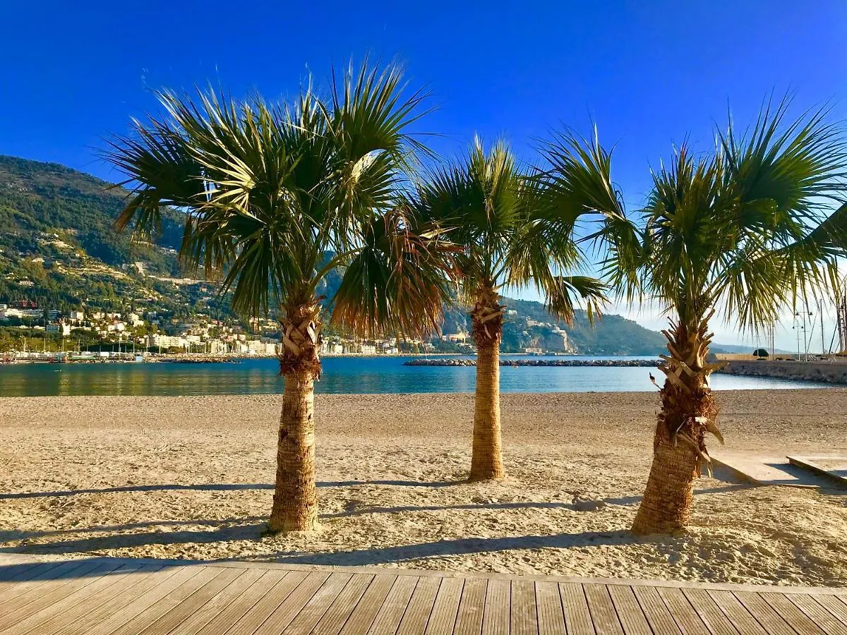 Longue 1 Menton Apartment 0*,  France