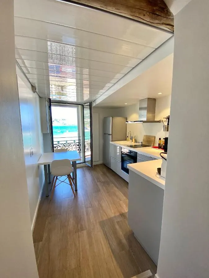 Longue 1 Menton Apartment 0*,  France