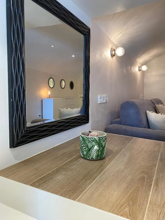 Longue 1 Menton Apartment 0*,